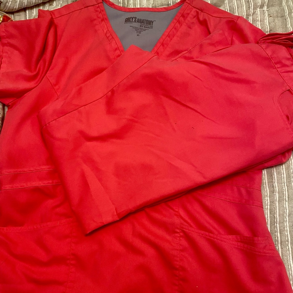 Jockey/Greys Anatomy Scrub sets*XL tops/PL bottoms